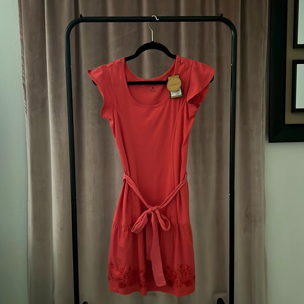 G. H. Bass cotton dress, u neck, drawstring waist, embroidered hem xsmall, peach